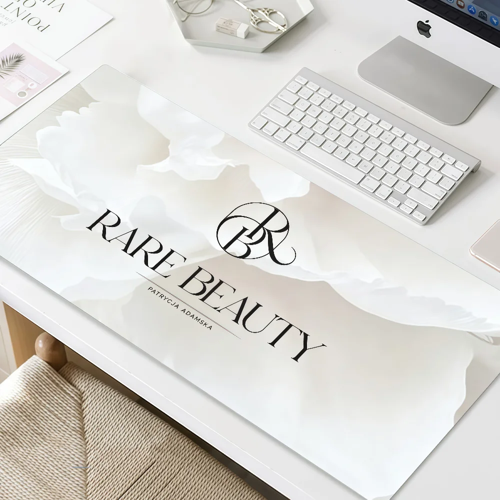 Mouse Pad Logo Gomez MousePad Non-slip Lockedge Office Student Fashion Gaming Rare S-Selena Thickened Large Writing Pad Cushion