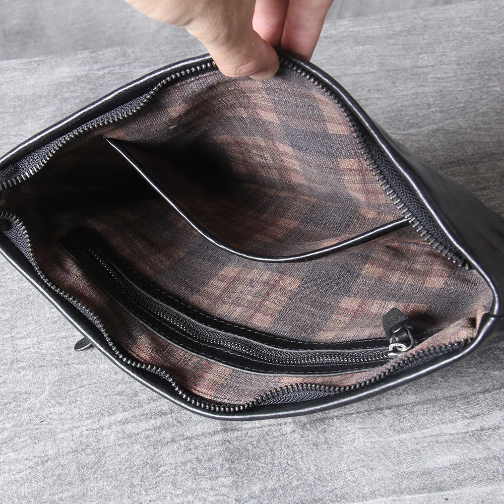 S.WORKER Retro-Clutch aus Vollnarbenleder für Herren | Handtasche aus Used-Leder mit Handgelenkschlaufe – Detail 17