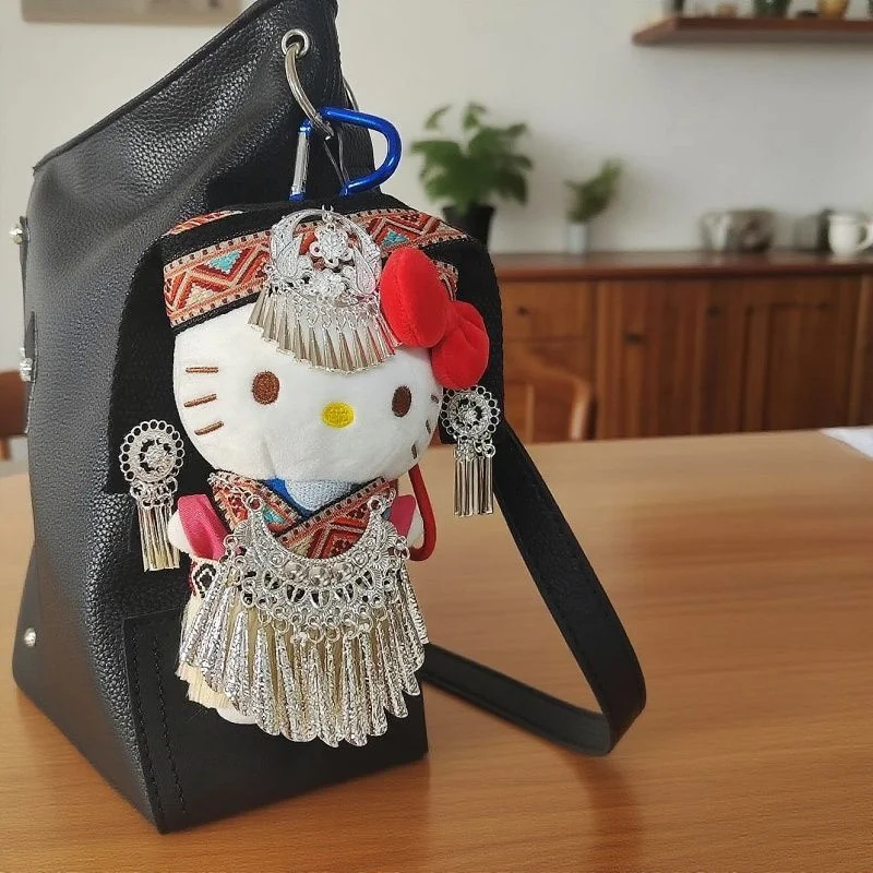 جديد سانريو الكرتون Kawaii مرحبا كيتي المفاتيح حقيبة عالمية ألعاب من نسيج مخملي كيرينغ فتاة على ظهره لطيف أفخم ملحق دمية الإبداعية #1