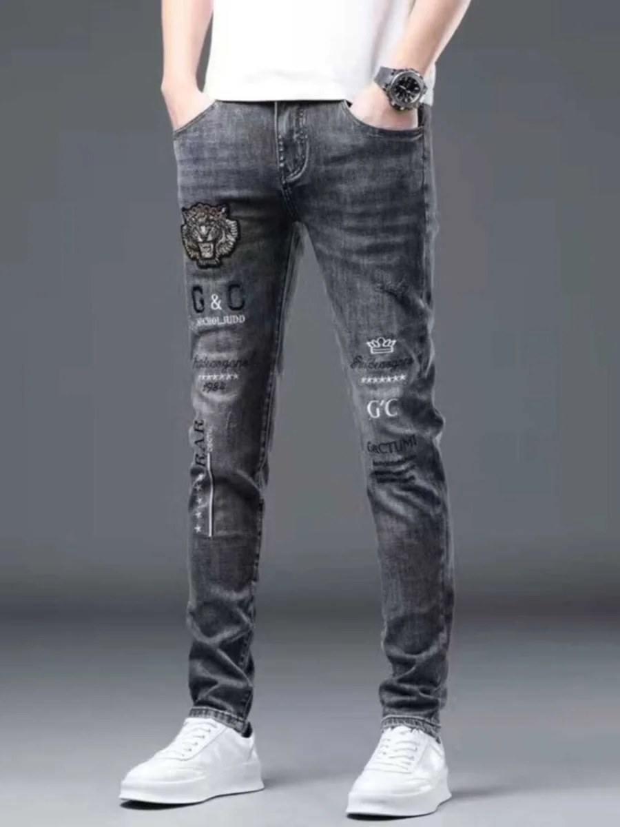 

Мужские джинсы с вышивкой, облегающие, модные, с узором, повседневные, из эластичного хлопкового денима, со средней посадкой, длинные брюки, городской стиль