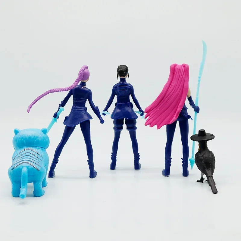 مجموعة شخصيات Kpop Demon Hunters PVC مكونة من 5 قطع، ألعاب نموذجية كرتونية لديكور مكتب الألعاب ومجموعة الرسوم المتحركة