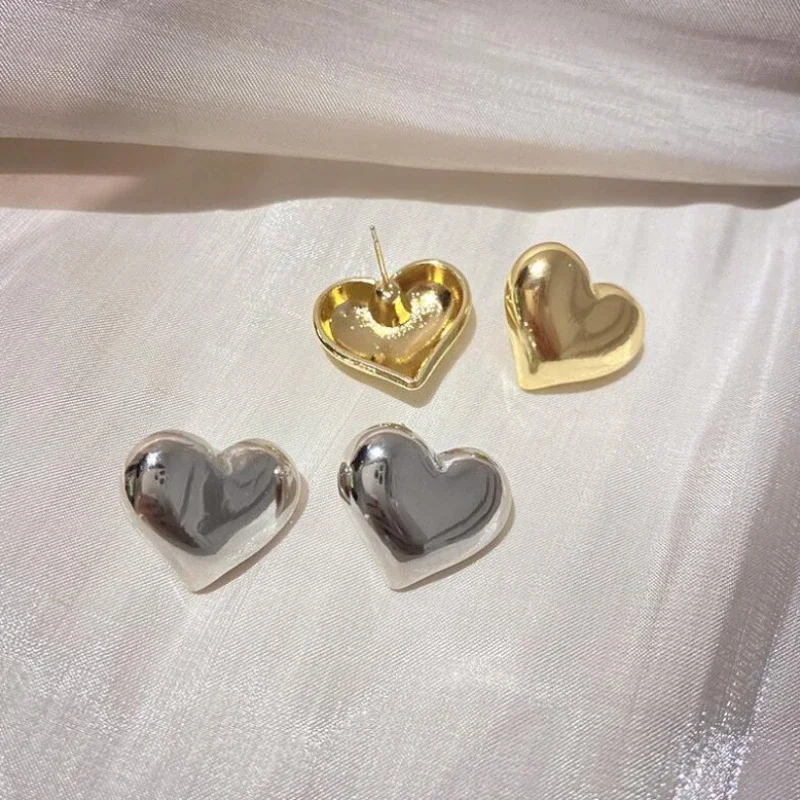 Simple Charm Gold Color LOVE Heart Stud Earrings for Women Korean Trendy Cute Stainless Steel Ear Rings Wedding Jewelry Gift