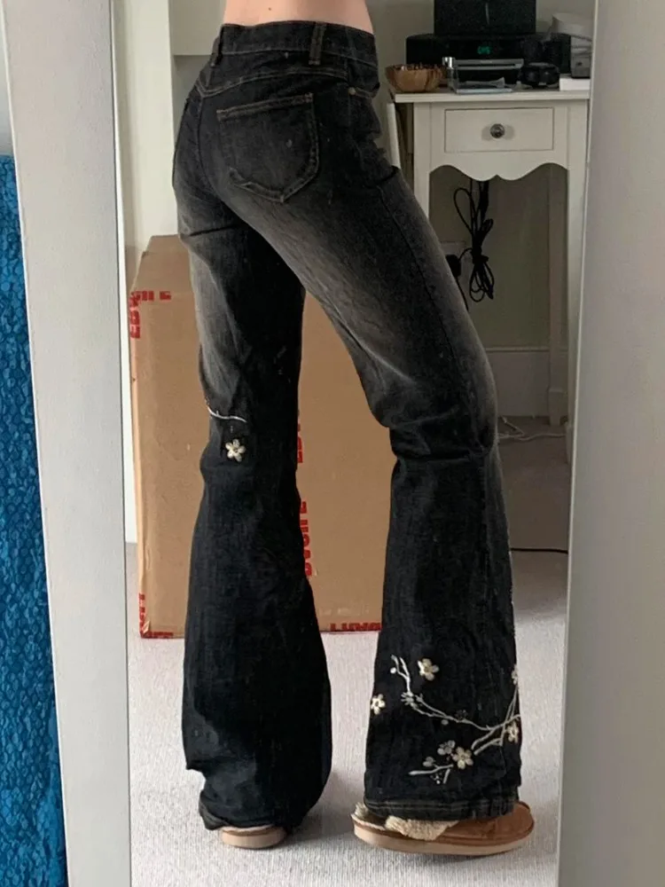 Damen Vintage Floral Stickerei Jeans Streetwear 2000er Low Rise Flared Denim Hose Retro Y2k Baggy High Street Basic Hose