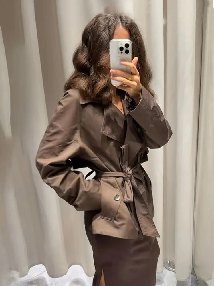 

HH 2025 Women Autumn Fashion Coats Solid Turn-Down Collar Long Sleeves Lace-Up Decoration Single-Breasted Female Chic Jacket