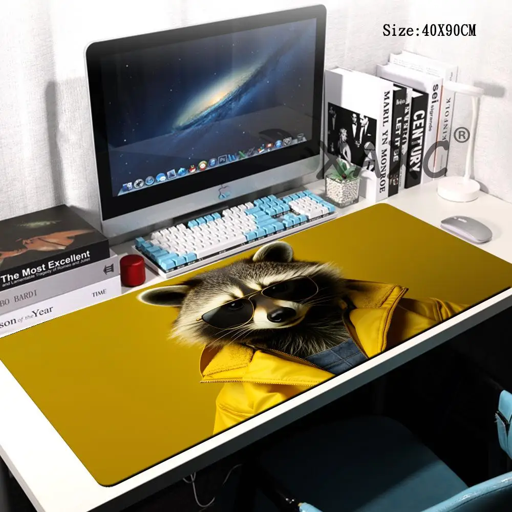 

HYBXAXC Stylish Streetwear Raccoon Pattern Mouse Pad, Extended Lockedge Game Desk Mat, Creative Student Non-Slip Desk Pad