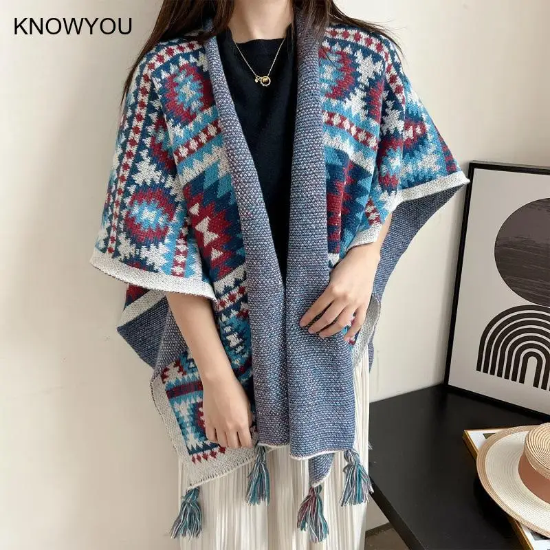 Ethnic Style Knitted Capes Women Shawl Green Poncho Autumn Winter Outer Jackets Scarf Cute Split Cloak Tourism Shawl