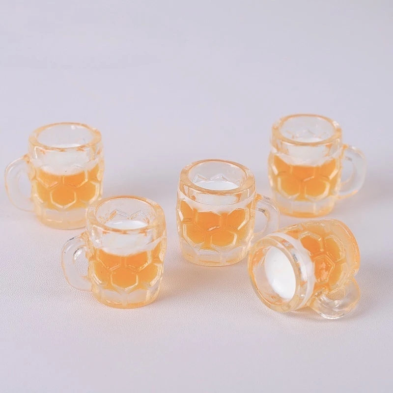 

Mini Beer Mug Drink Cup Dollhouse Miniature Scene Small Ornaments Diy Keychain Pendant Food Toy Resin Jewelry Doll Accessories
