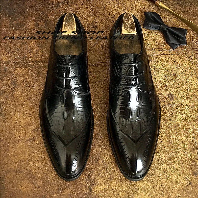 

2024 Spring And Autumn New Men's Formal Shoes Genuine Leather Lace Up Carved Bride Wedding Oxford Shoes