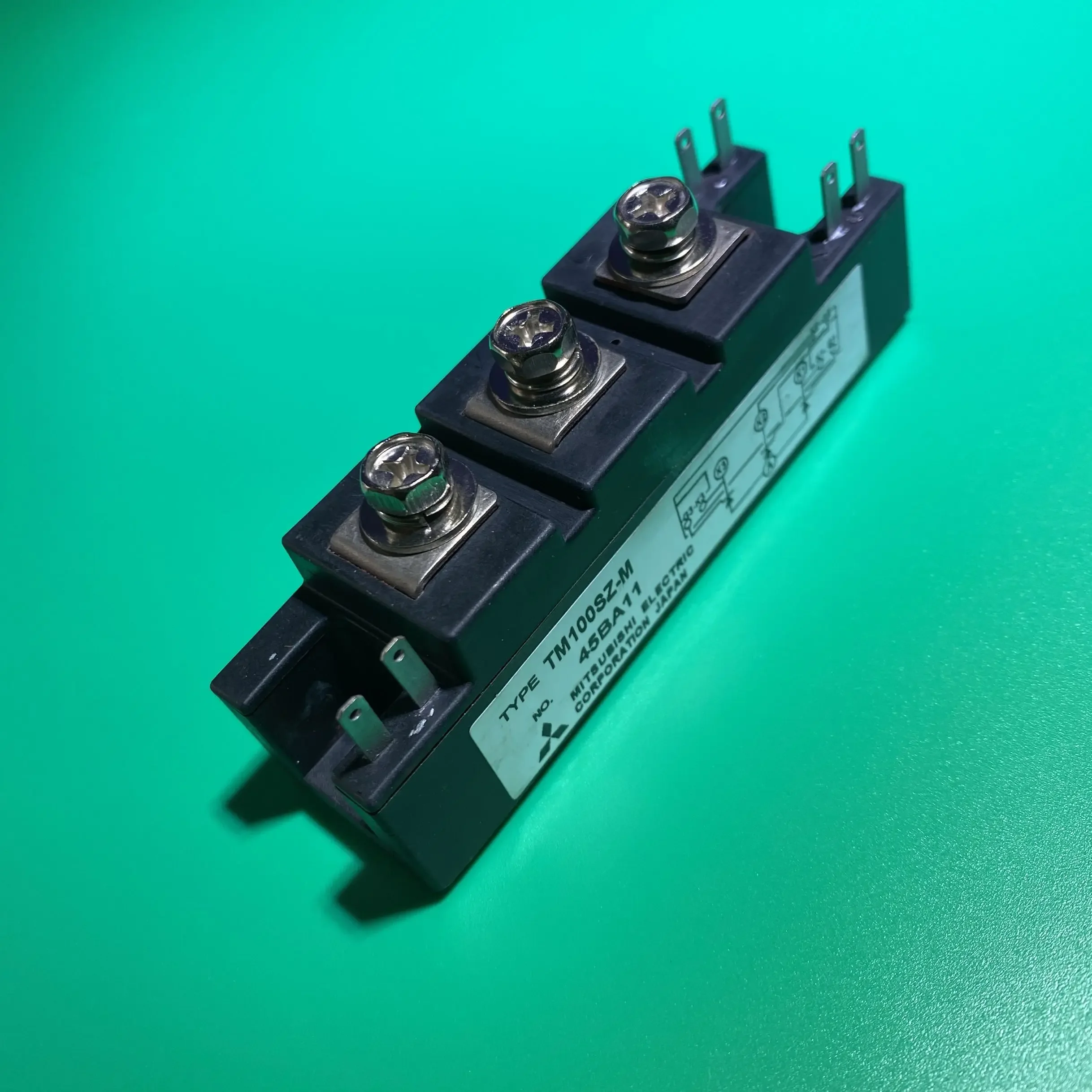 TM100SZ-M MODULE IGBT TM100S Z-M MEDIUM POWER GENERAL USE NON-INSULATED TYPE TM100SZM TM100 SZ-M TM 100SZ-M TM100-SZ-M