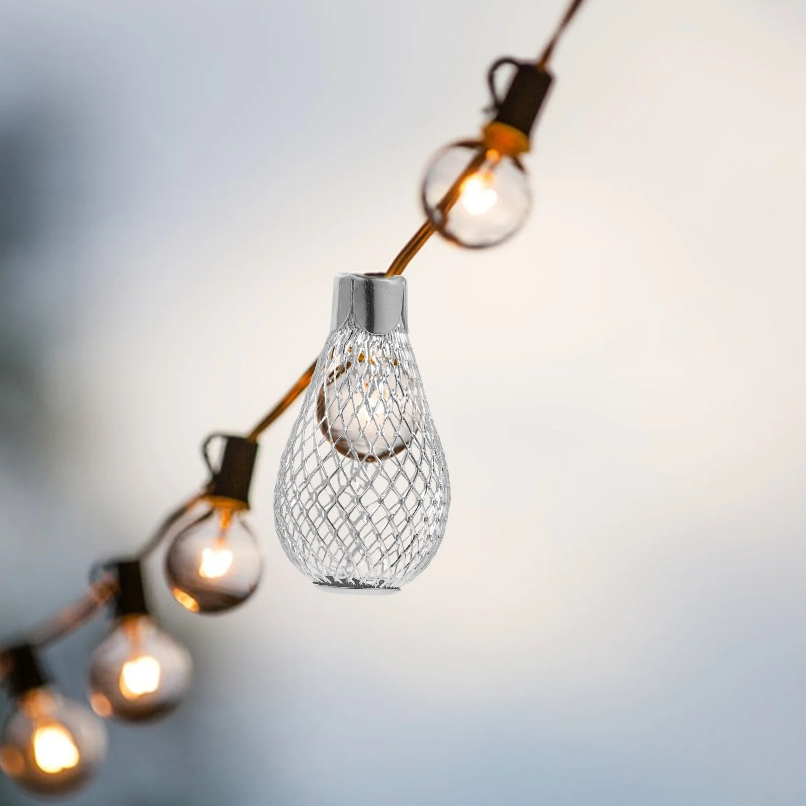 

20Pcs Christmas String Light Covers Hollow Iron Mini Lampshades DIY Wire Cage Bulb Cover for Xmas Room Decor Party Favor