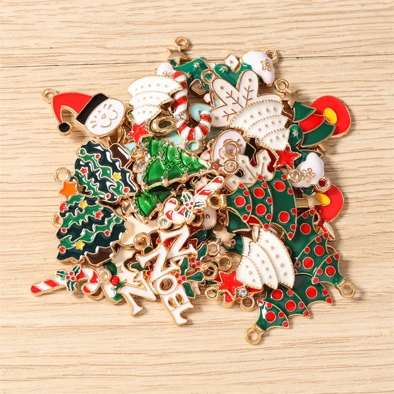 10 Stück Niedliche Emaille-Weihnachtsanhänger: Hirsch, Weihnachtsmann, Baum, Zuckerstange für Schmuckherstellung, Halsketten, Ohrringe, DIY-Bastelgeschenk – Detail 3