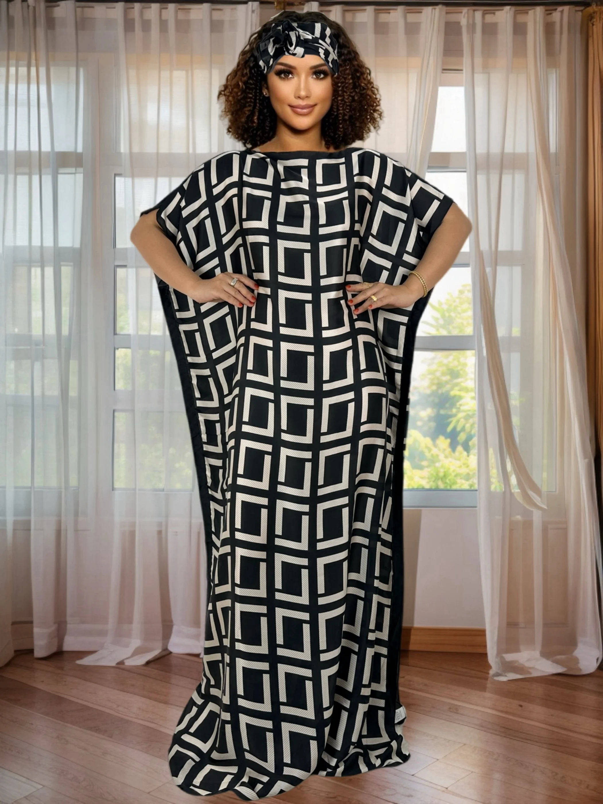 

New Style Fashion Oversize African Women Clothing Party Wear with A Headscarf