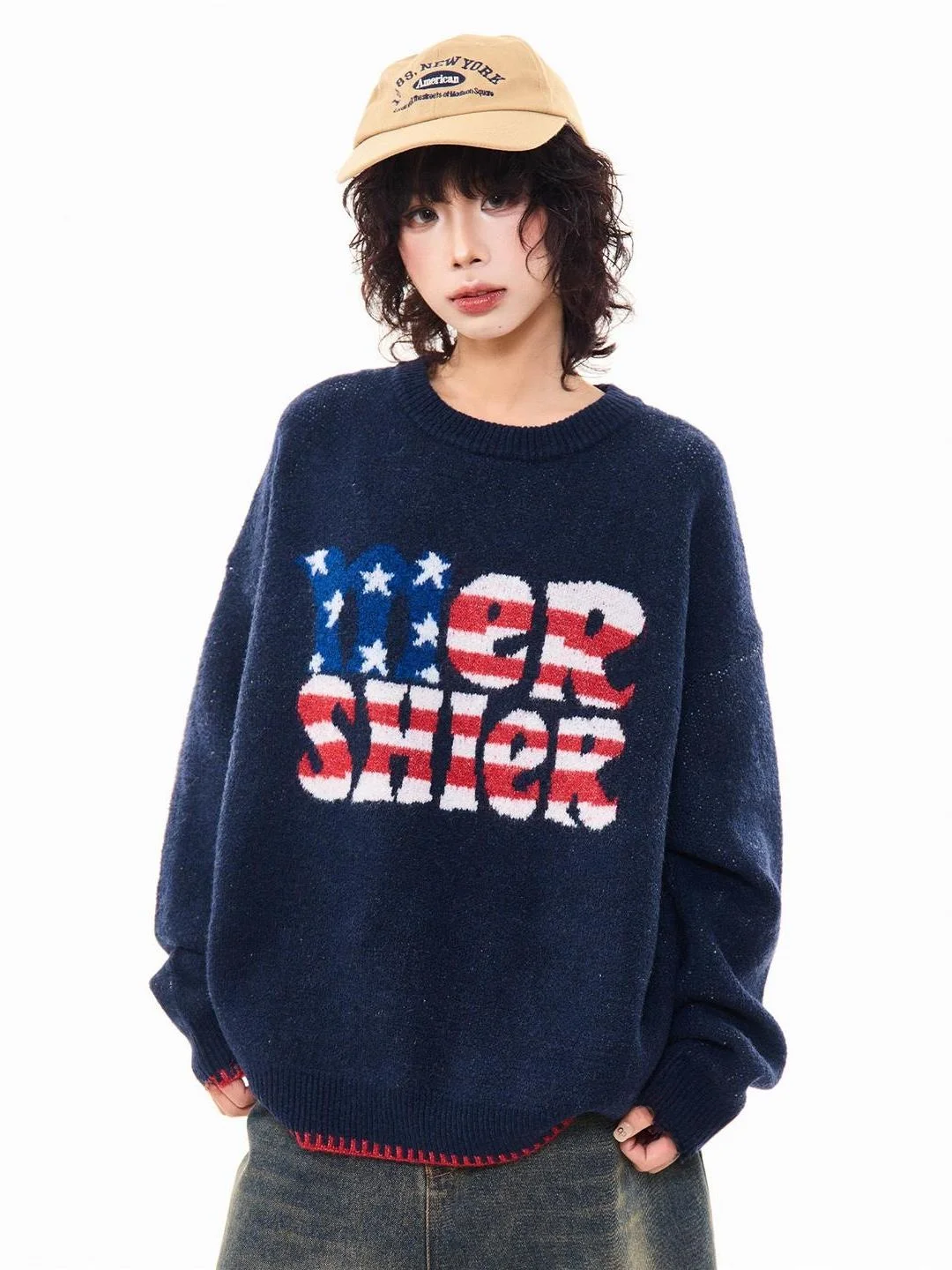 

Мужской свитер в стиле ретро, американский цвет, блузка с буквенным принтом, свободный повседневный круглый трикотаж, зима-осень, удобный трикотаж для пар...