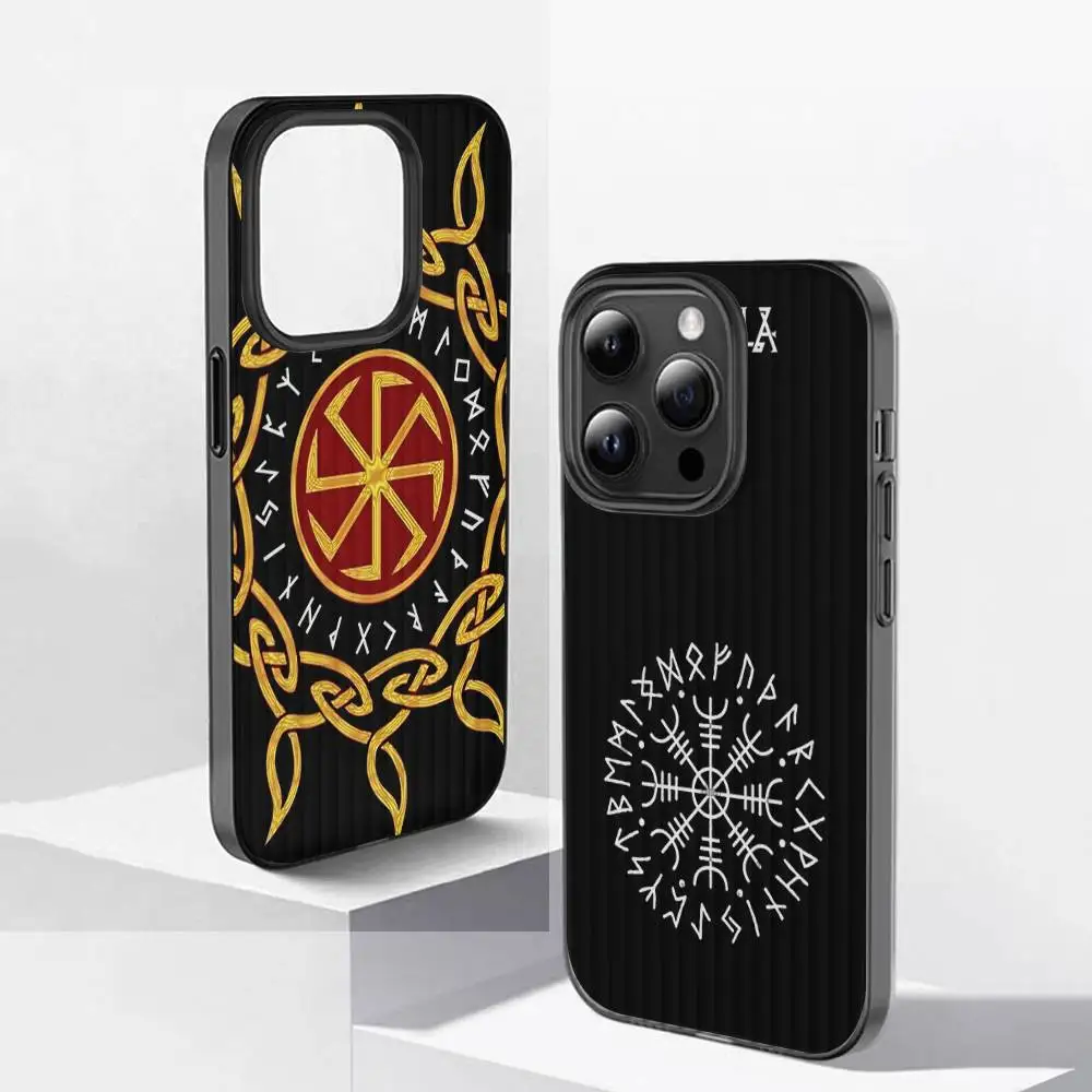 スラブのバイキングのシンボル「コロヴラート」のソフトで波型の透明なスマホケース（iPhone 17、15、16、11、12、13、14 Pro Max Plus Pro対応）