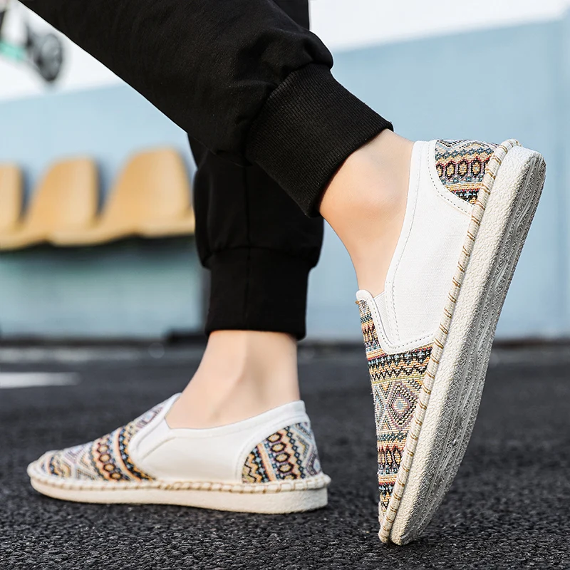 Mocassini etnici Scarpe per uomo Scarpe da pescatore Scarpe casual traspiranti estive Uomo Slip-On Scarpe piatte in lino Uomo zapatos para hombre
