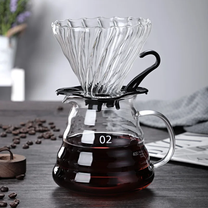 

Thiened Borosilie Glass Cloud Coffee Pot V60 Hand-Poured Coffee Filter Cup with Lid American Sle Coffee Brewing Tool