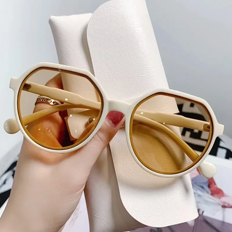 New Tawny Sunglasses Ins Style Female Korean Web Red Retro Small Frame White Sunglasses Small Face Light and Convenient