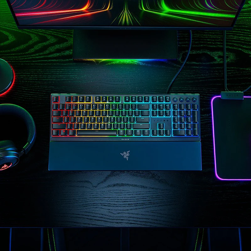 Razer-teclado para juegos Ornata V3, teclas de perfil bajo, interruptores de membrana Mecha, teclas con revestimiento UV, iluminación RGB de 10 zonas