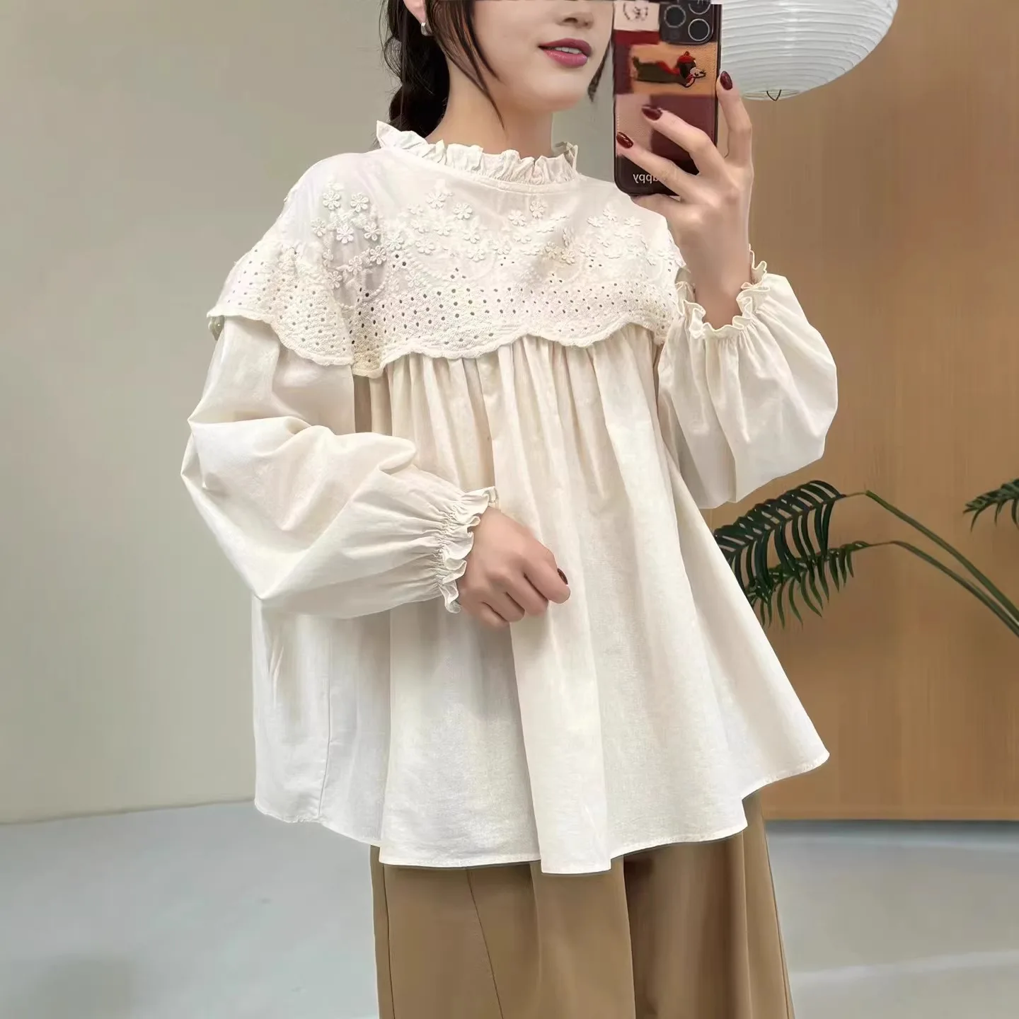 

Новая женская блузка 2026 года в стиле милой японской девушки (Mori Girl), однотонная, с вышивкой, из хлопка и льна, с воротником-стойкой, длинным рукавом, повседневная, свободного кроя