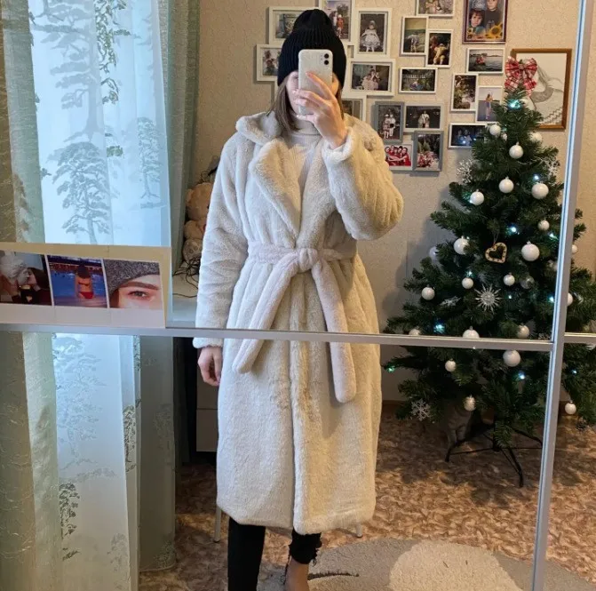 2025 Winter Luxury Faux Mink Fur Coat Women  Long Outerwear Jacket Crystal Hooks Street Style Warm Overcoat