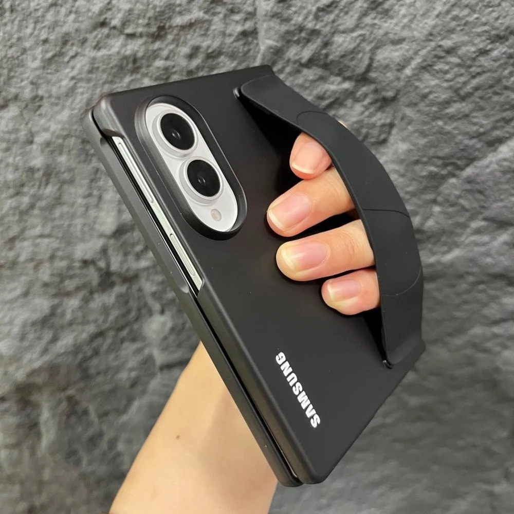Flüssigsilikon-Armband-Handyhülle für Samsung Galaxy Z Fold 8Ultra Fold 8 7 6 5 4 3 Einfarbige Hartschalen-Schutzhülle aus PC – Detail 8
