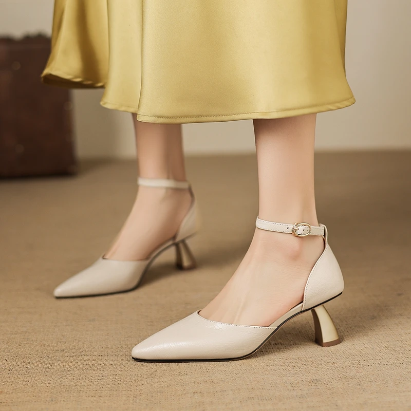 

Women's new summer genuine leather sheepskin pointed high heels with elastic belt buckle, wearing Mueller shoes, fashion sandals