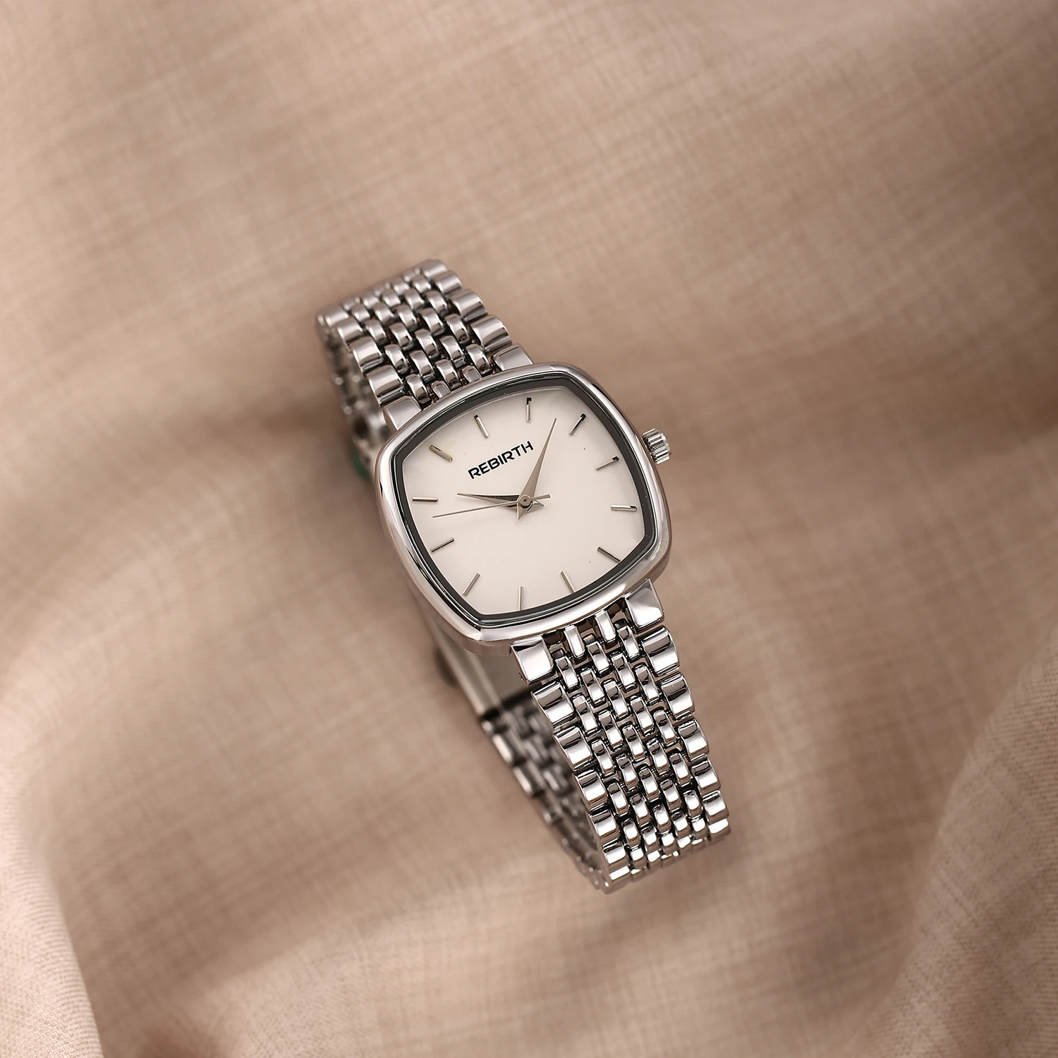 ساعة كوارتز أنيقة وبسيطة للأعمال للنساء، مناسبة للارتداء اليومي