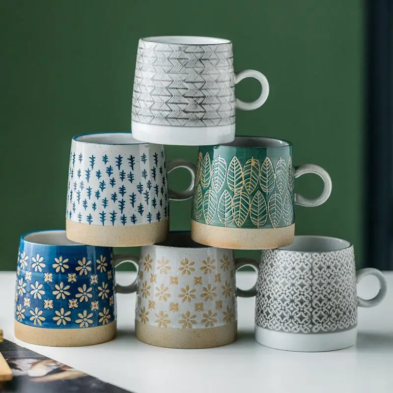レトロセラミックコーヒーカップカップルマグカップレリーフ粗陶磁器マークカップ日本の田舎風ティーカップウォーターカップギフト