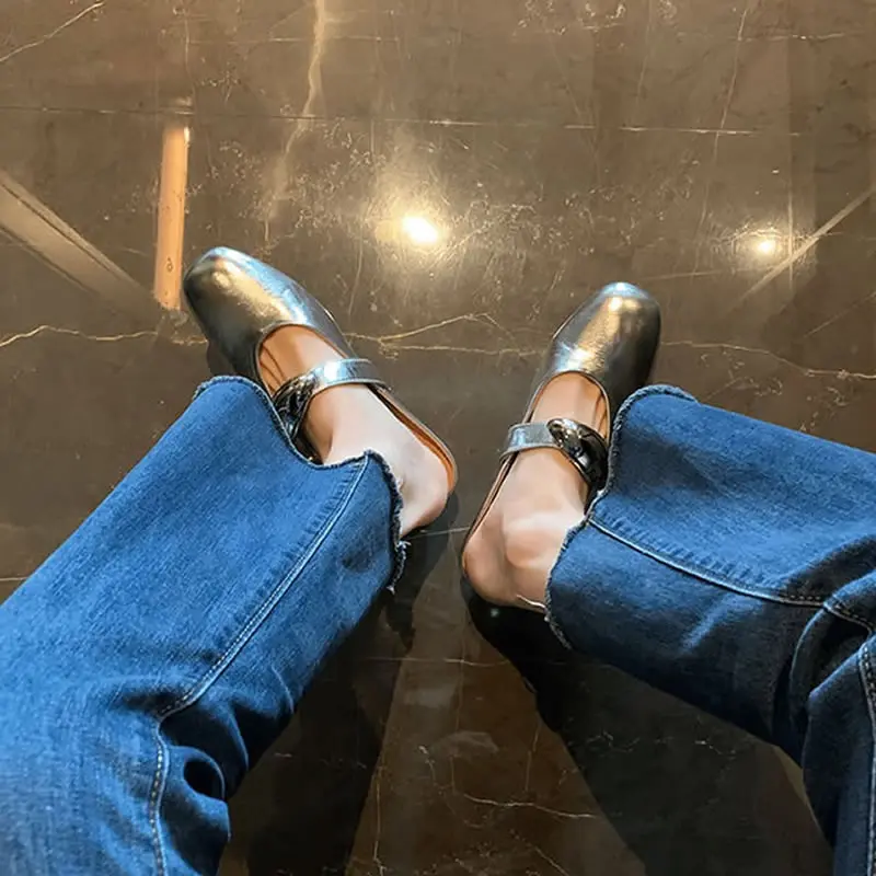 2024 Brand Ladies Shoes Women's Slippers Fashion Metal Decoration Daily Slippers Women New Belt Buckle Female Wedge Slippers