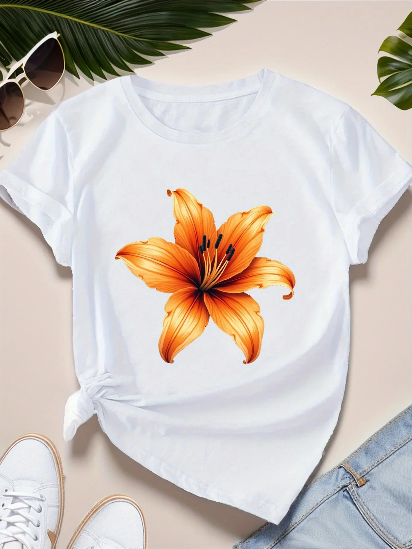 Vibrant Orange Lily Graphic Women's Casual Short Sleeve T-Shirt Round Neck Harajuku Short Sleeve Casual Women Clothes