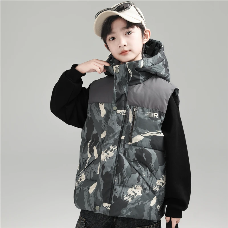 

Children Winter Camouflage Fleece Lined Vest with Hoodoes for Teenager Boys Elegant Sleeveless Hooded Jacket Kids Warm Waistcoat