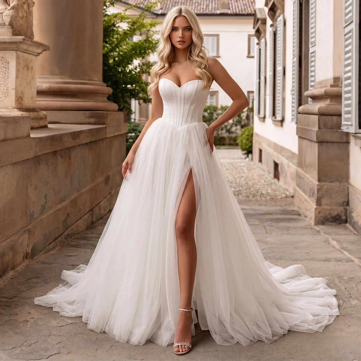 Classic Tulle Strapless Ball Gown Wedding Dress With Train Long Puffy Bridal Party Gown For Women Vestidos Novia