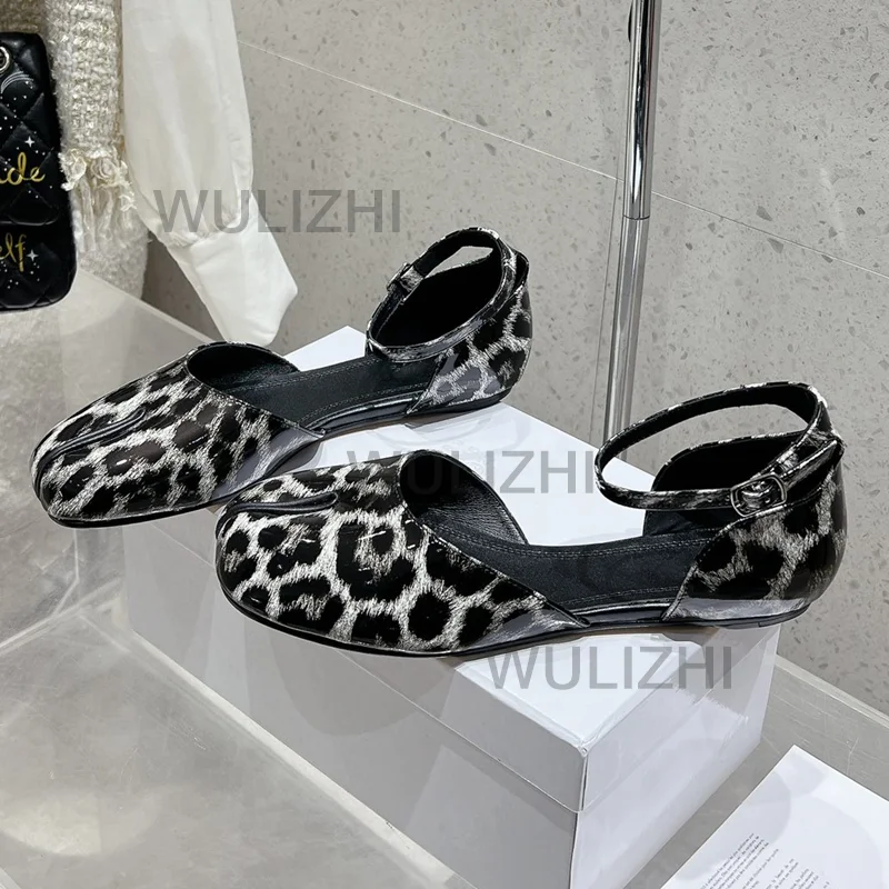 Black White Leopard Crystal Surface Split Tabi Flat Shoes Women Summer Brown Sandals Catwalk Buckle Mules Genuine Leather Shoes