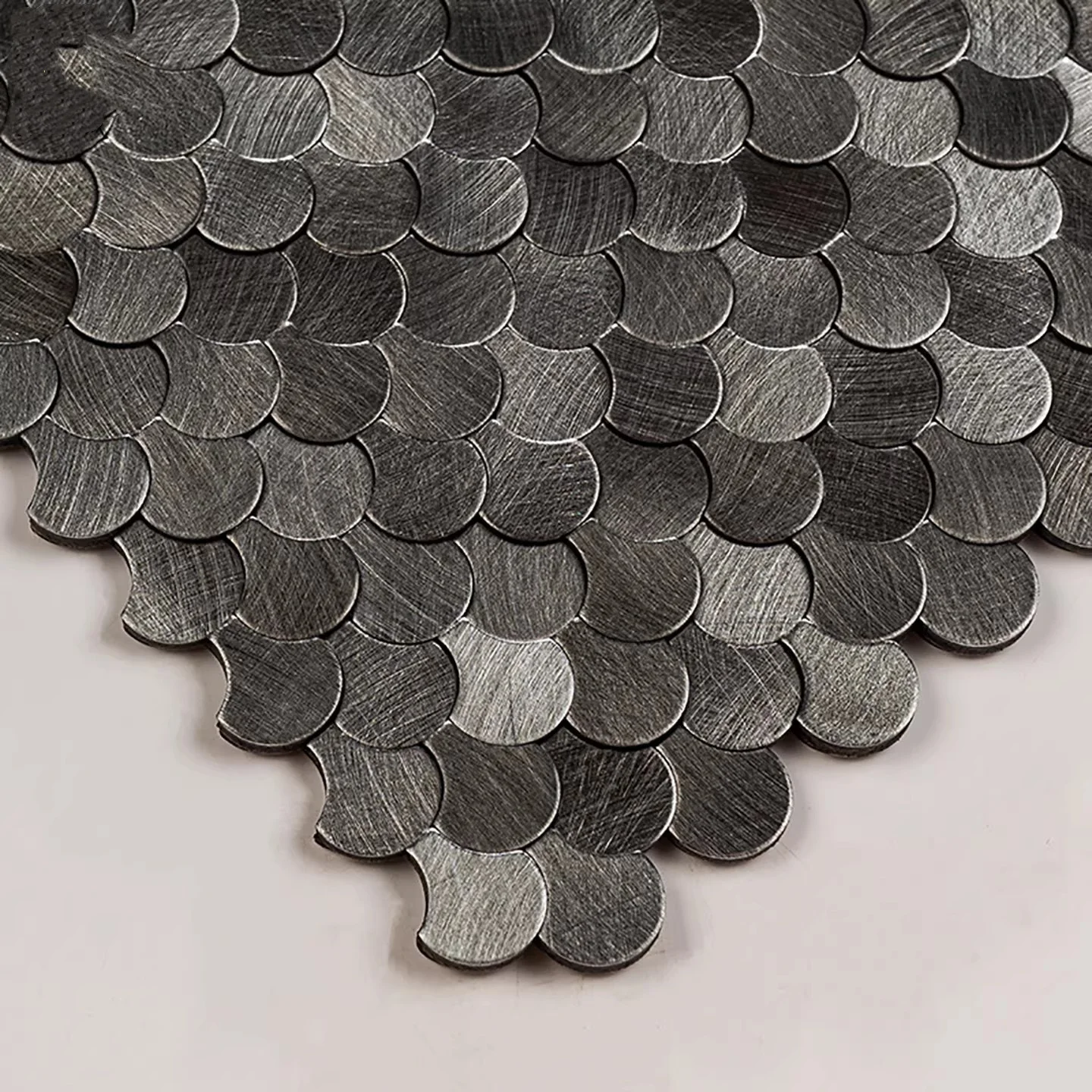 3D Self Adhesive Metal Mosaic Fan-Shaped Wall Sticker Fish Scale Ceramic Tiles for Entrance Hall Restaurant TV Background Decora