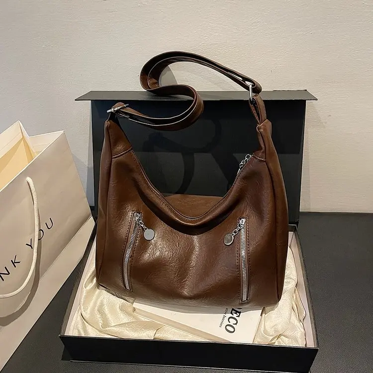 

2026 New Niche Trend Women's Versatile Handbag, High-end Sense Personalized Soft Leather, Large-capacity Fashion Tote Bag