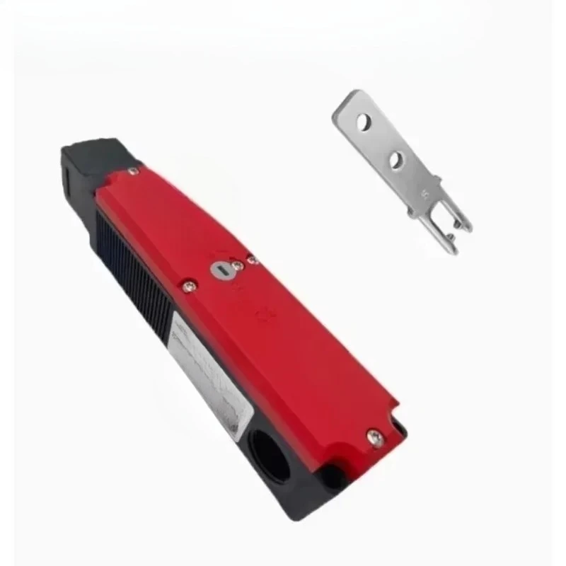 

084142 new Euchner TP3-2131A024M safety switch door lock