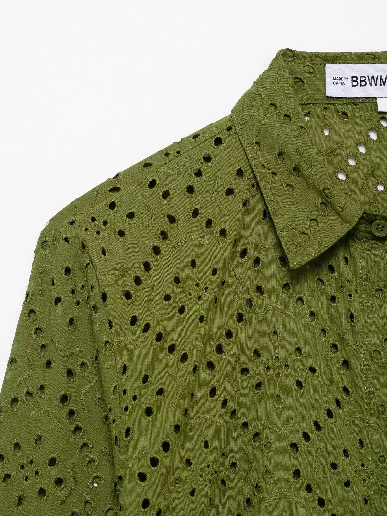 Chemise brodée creuse pour femmes, vêtements polyvalents et confortables, couleur unie, Look Slim, nouveau produit, printemps 2025