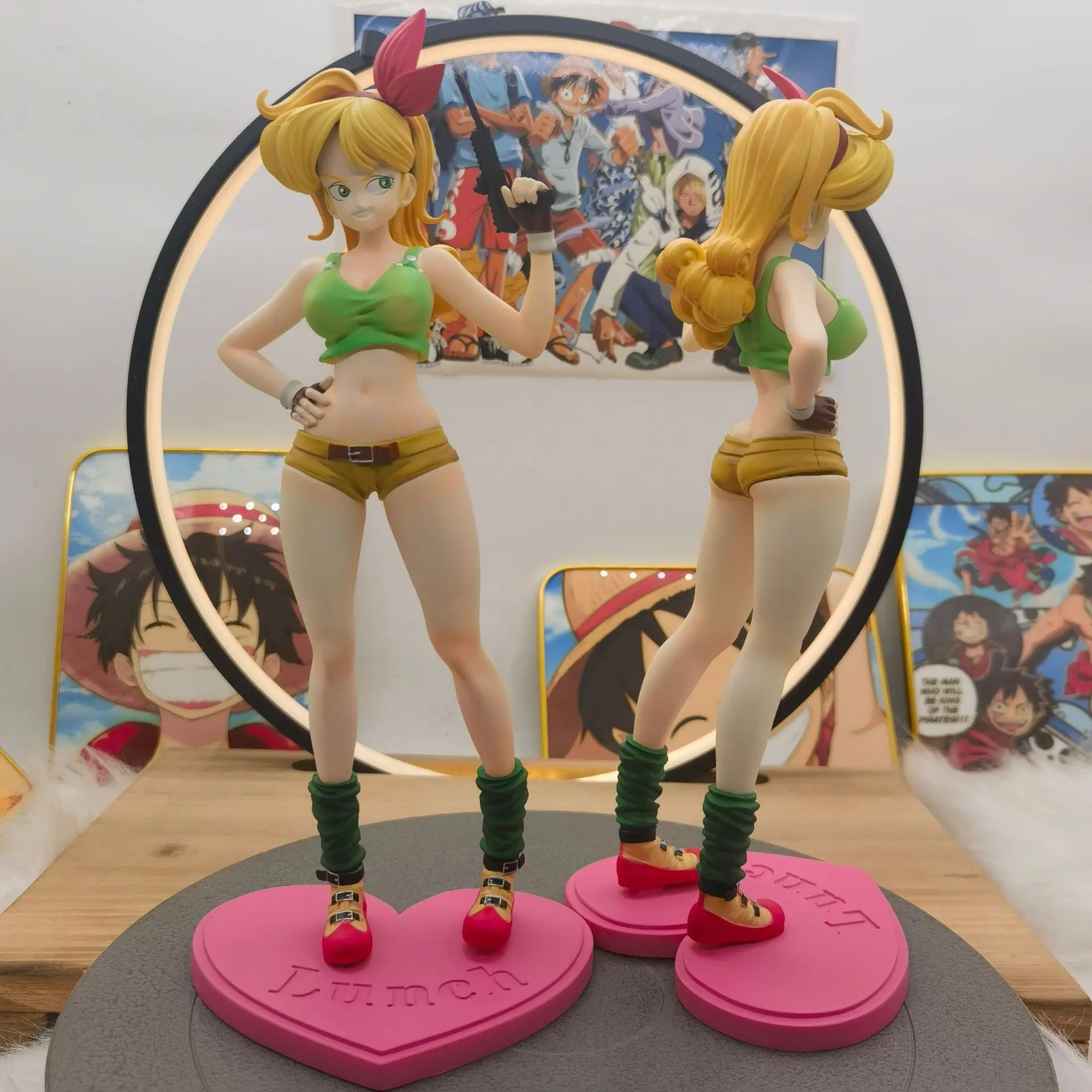 

Anime Dragon Ball Z GK Figure Yellow Hair Ranchi Role Model Sexy Girl PVC Action Figures Desktop Decoration Doll Collection Toys