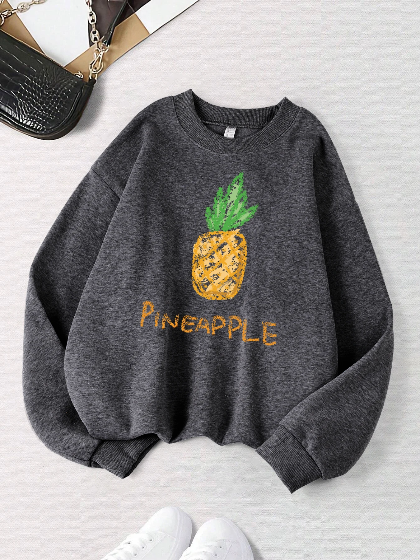 

Pineapple Fruit Illustration Pattern Women Sportswear Soft Loose Sweatshirt Casual Fleece Pullover Autumn Female Tracksuit
