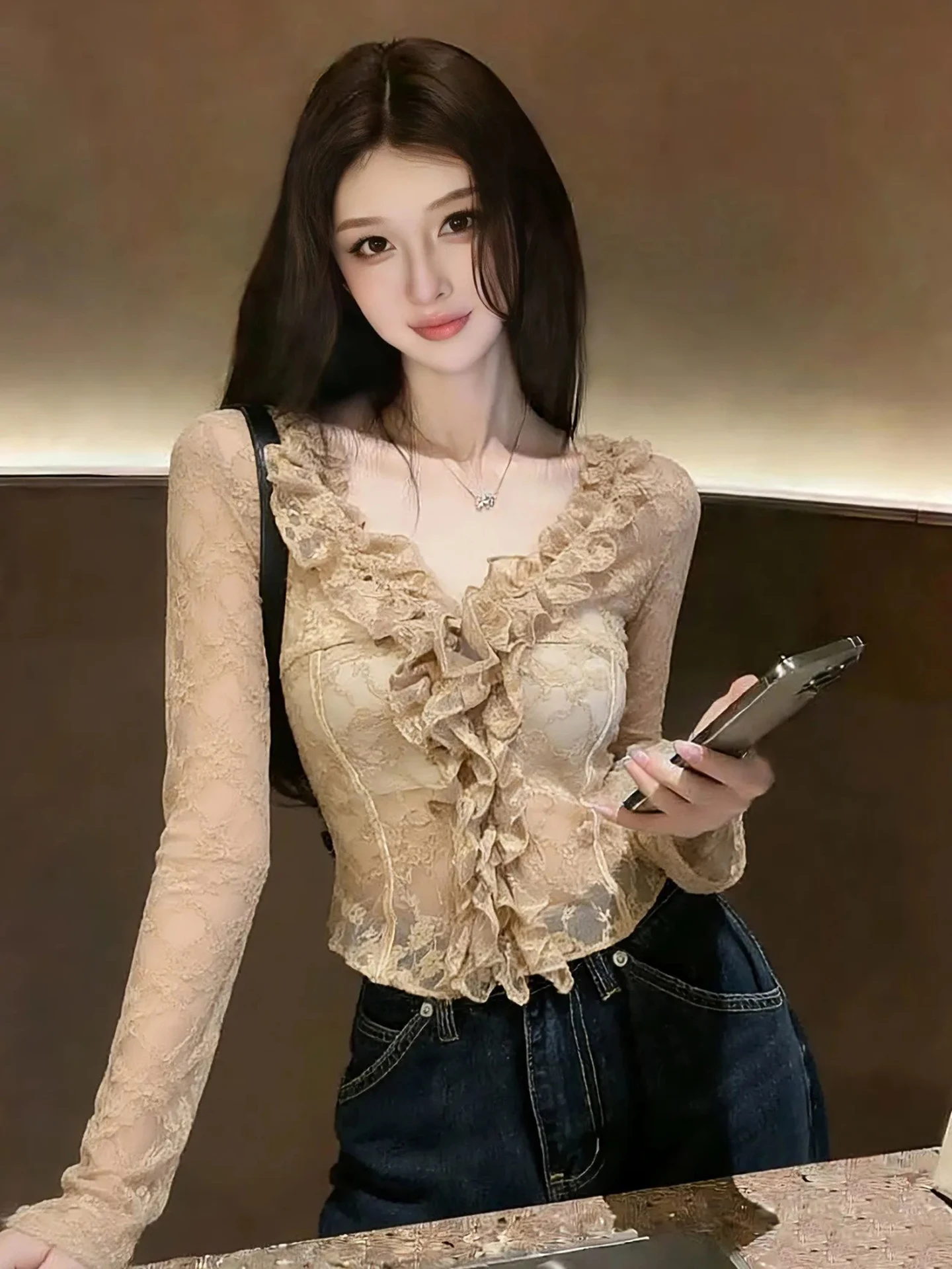 

Корейская кружевная рубашка в стиле кэжуал для женщин: приталенная, сексуальная, прозрачная, с V-образным вырезом, с коротким и длинным рукавом, на каждый день