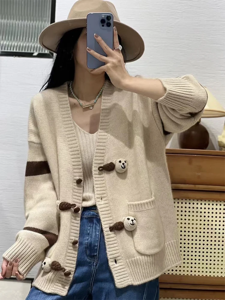 New Women's Cardigan Idle Style 100% Pure Wool Sweater Bear Fastener Decoration Cashmere Sweater V-neck Loose Women's Sweater