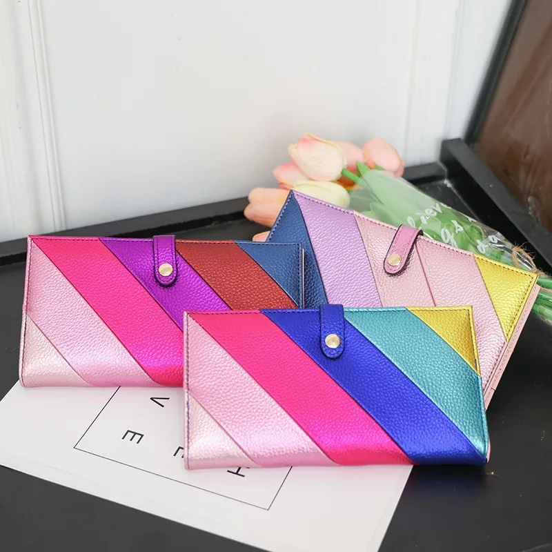 

Fashionable Style Colorful Ladies High-end Striped Avant-garde Dinner Wallet Clutch