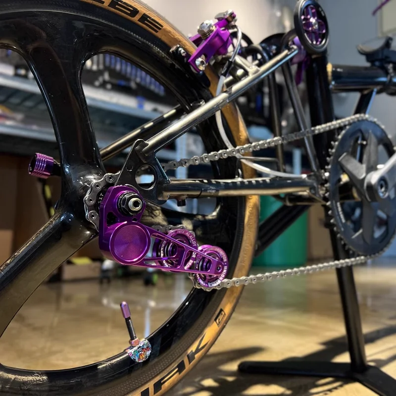 

UnionJack, модификация складного велосипеда, керамическое направляющее колесо с ЧПУ, задний переключатель, тканевая цепь, высококачественные велосипедные детали