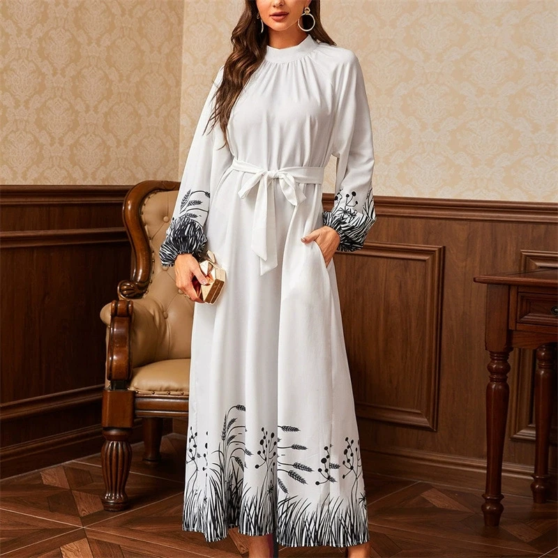 Frühling und Herbst Ramadan Marokko Nahen Osten Langes Kleid Saudi-Arabien Kleid Bedruckter Gürtel Rundhals Dubai Islamisches Langes Kleid