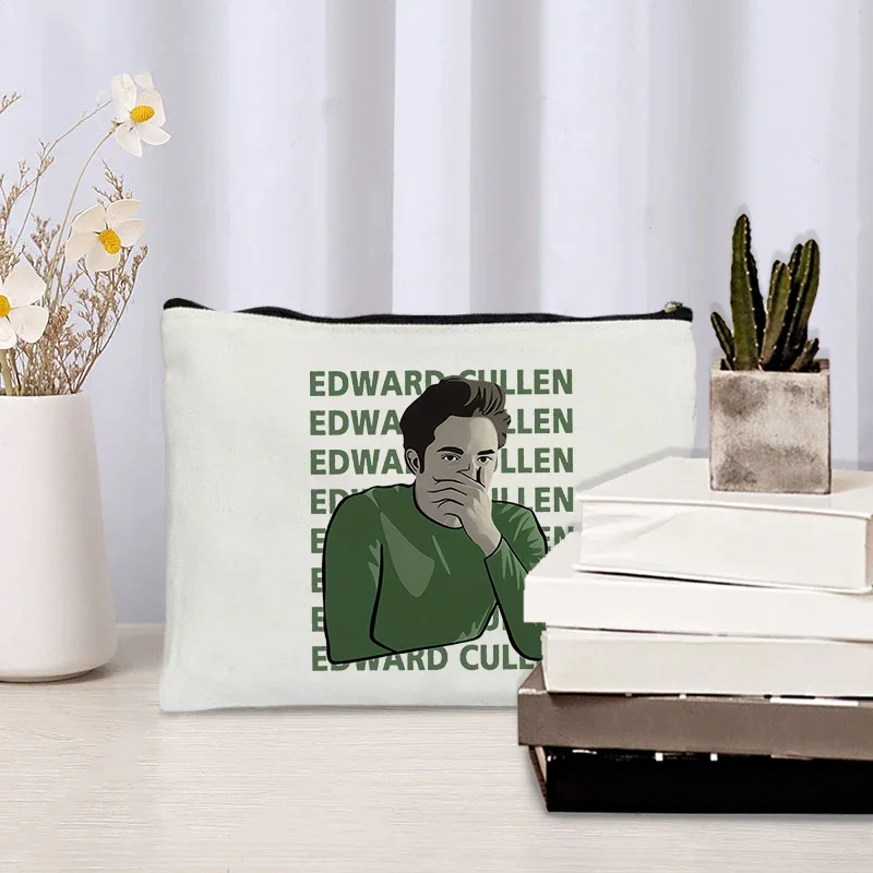 Twilight Movie Peripheral Vampire Movie Enthusiast Gift Fox Washington Gift Edward Cullen Character Gift Travel Storage Bag