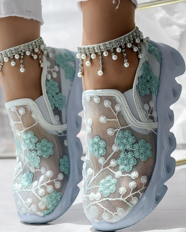 Floral Pattern Sheer Mesh Patch Round Toe Sneakers