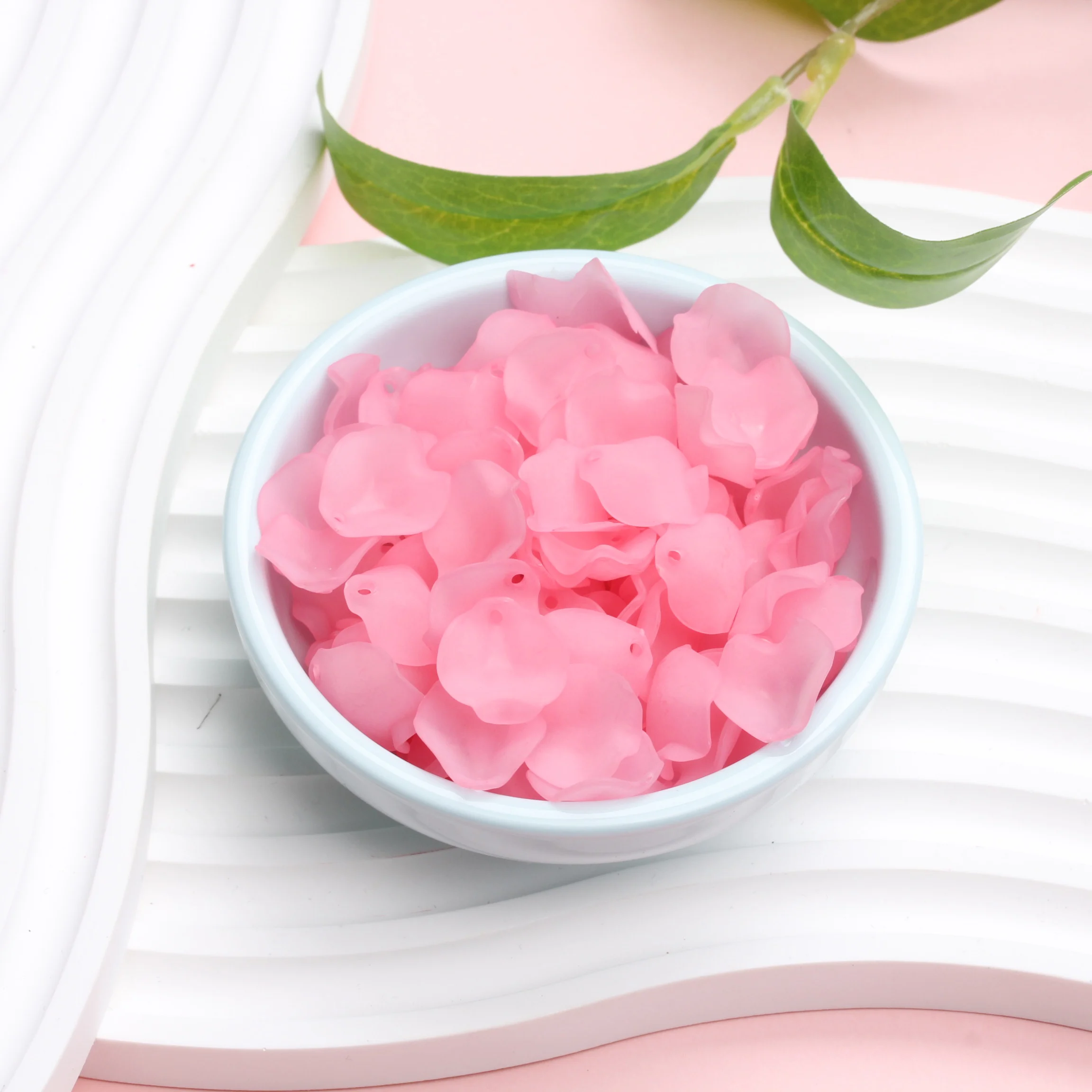 100Pcs/bag 15mm Candy Color Transparent Petal Pendant For Jewelry Making DIY Hairpin Necklace Bracelet Accessories Wholesale