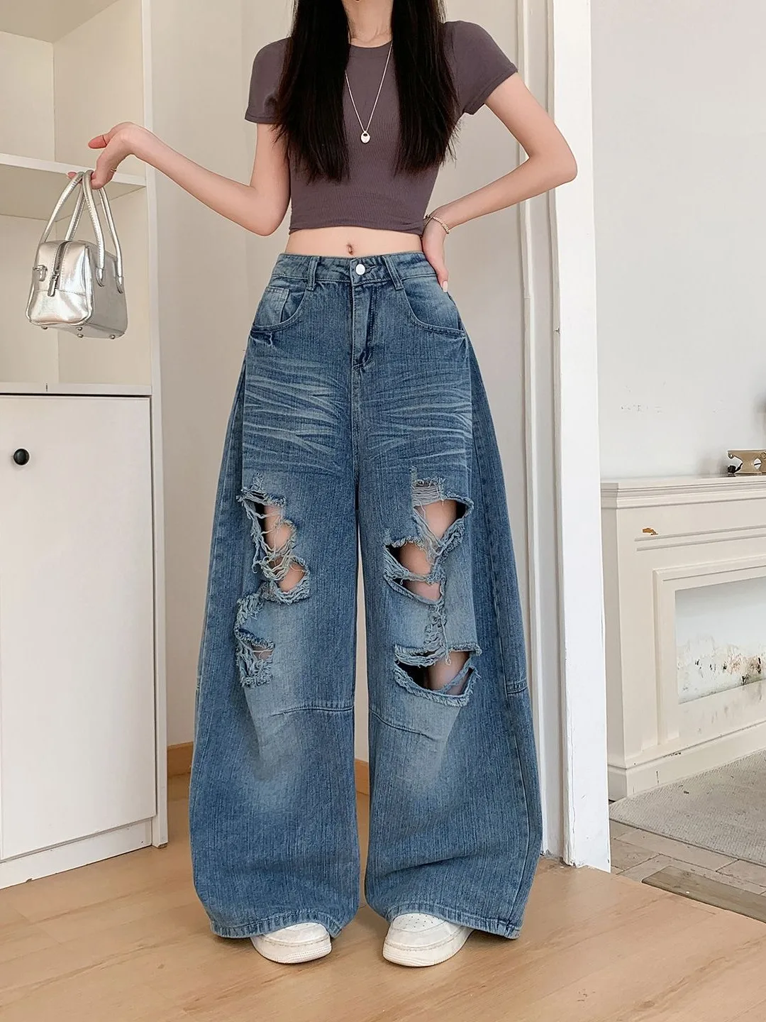 

High Waist Distressed Loose Fit Women's Jeans Summer Versatile Wide Leg Pants Torn Hole Water Washed Slimming Effect