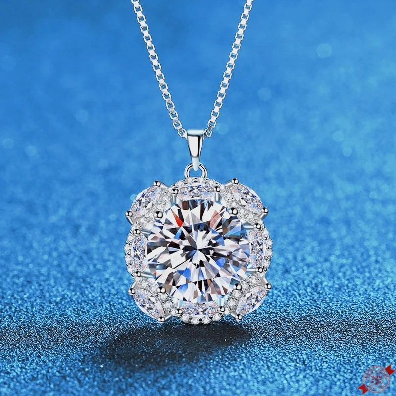 

10.0ct Moissanite S925 Silver Necklet Pendants for Women Plated Platinum Geometric Charm Necklace Valentine's Day Gift Wholesale