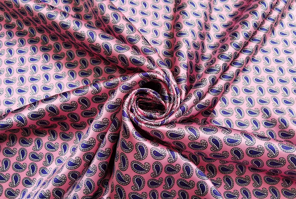 1 Meter x 1,48 Meter ethnischer Paisley-Stoff für Schal, Hut, DIY, seidiger Satinstoff – Detail 23
